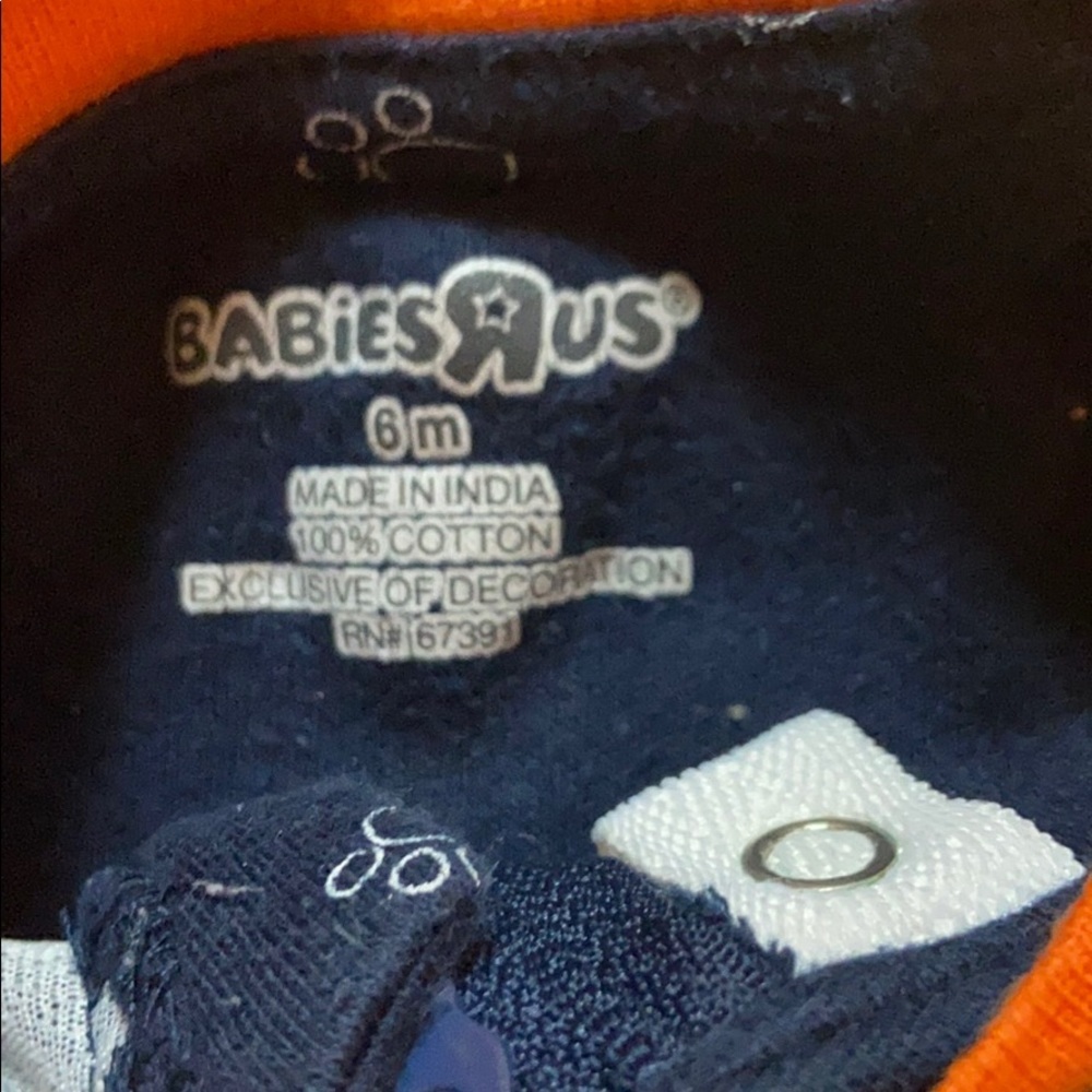 Carter’s baby Bundle - Picture 10 of 13